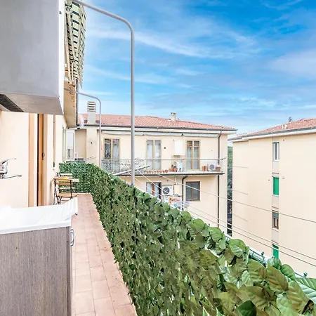 Διαμέρισμα Comfortable In Firenze-careggi - Happy